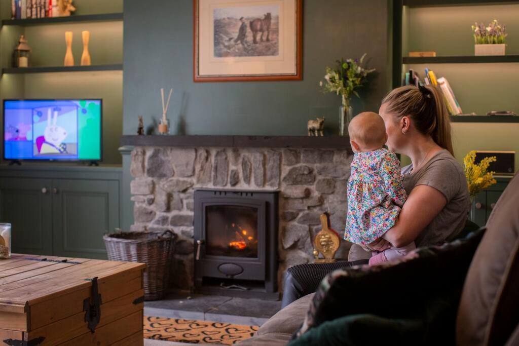Calm Scottish Country Escape With Hot Tub Sleeps 6 Villa Inverness Eksteriør bilde