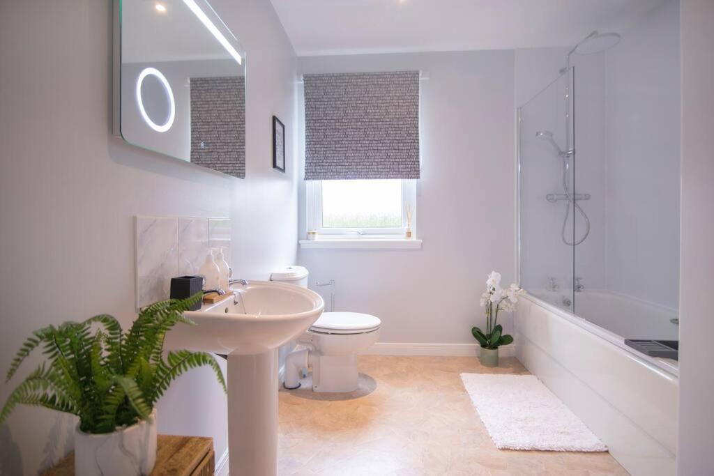 Calm Scottish Country Escape With Hot Tub Sleeps 6 Villa Inverness Eksteriør bilde